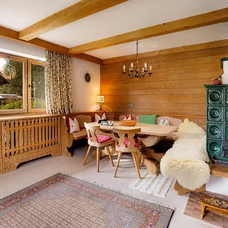 Haus Seinader By Alpine Host Helpers Holiday home Kirchberg in Tirol