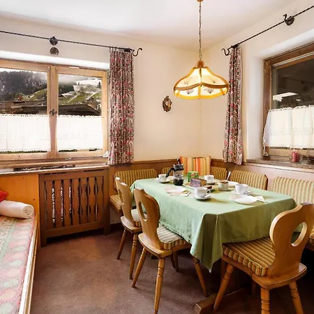 Haus Seinader By Alpine Host Helpers * Kirchberg in Tirol